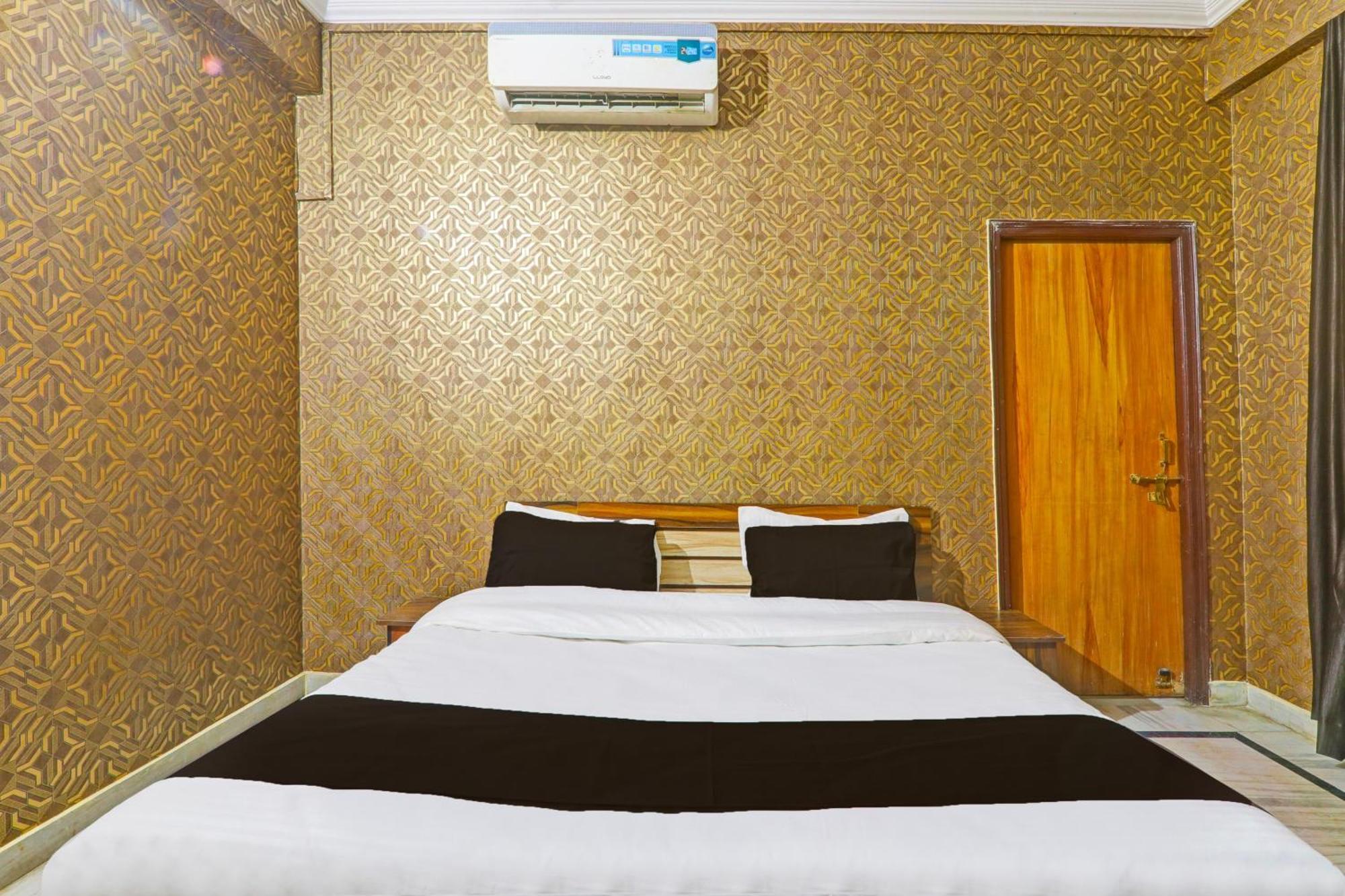 Hotel O S&R Haven Bhairaun Ghāt Exteriör bild