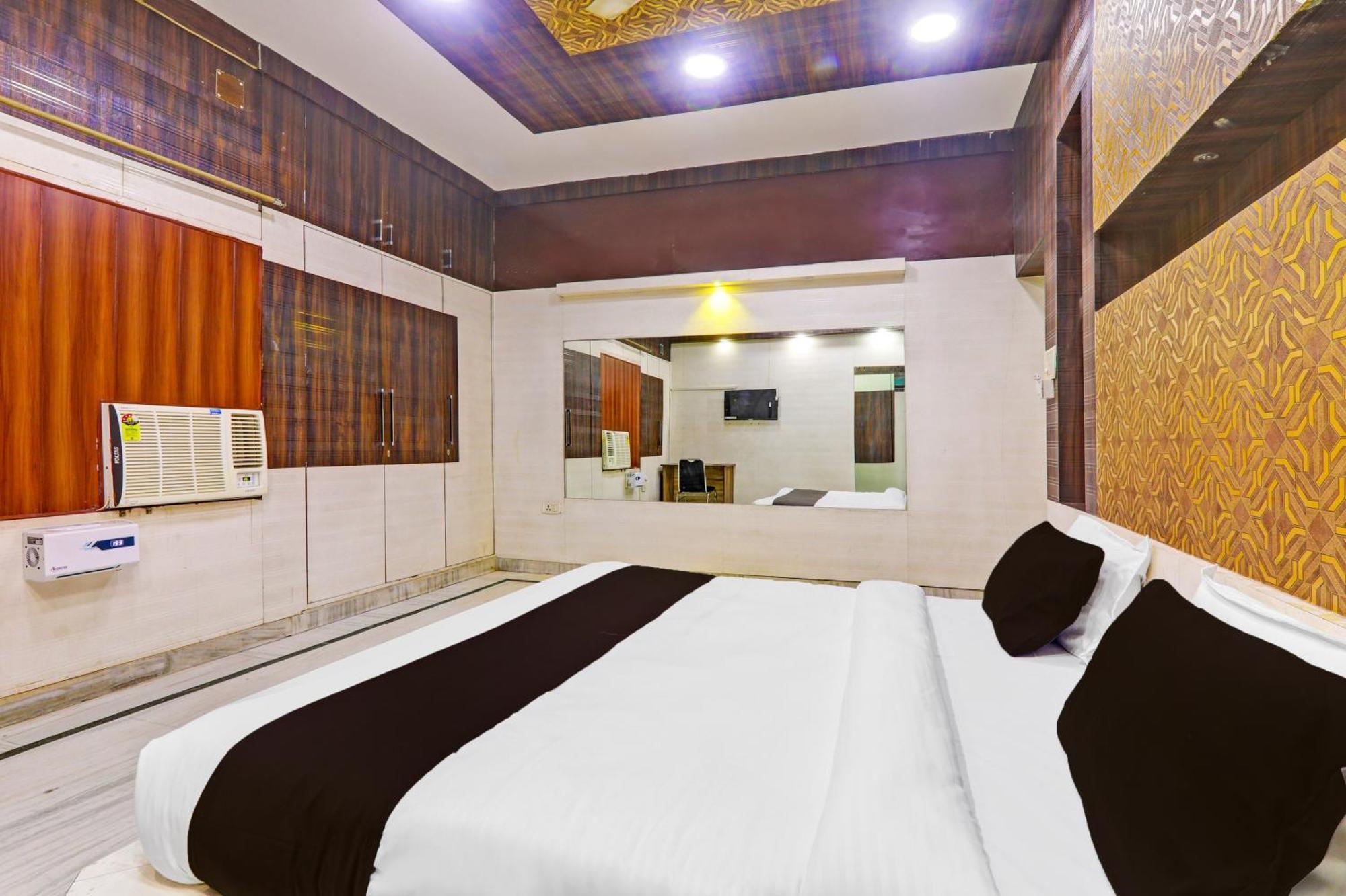 Hotel O S&R Haven Bhairaun Ghāt Exteriör bild